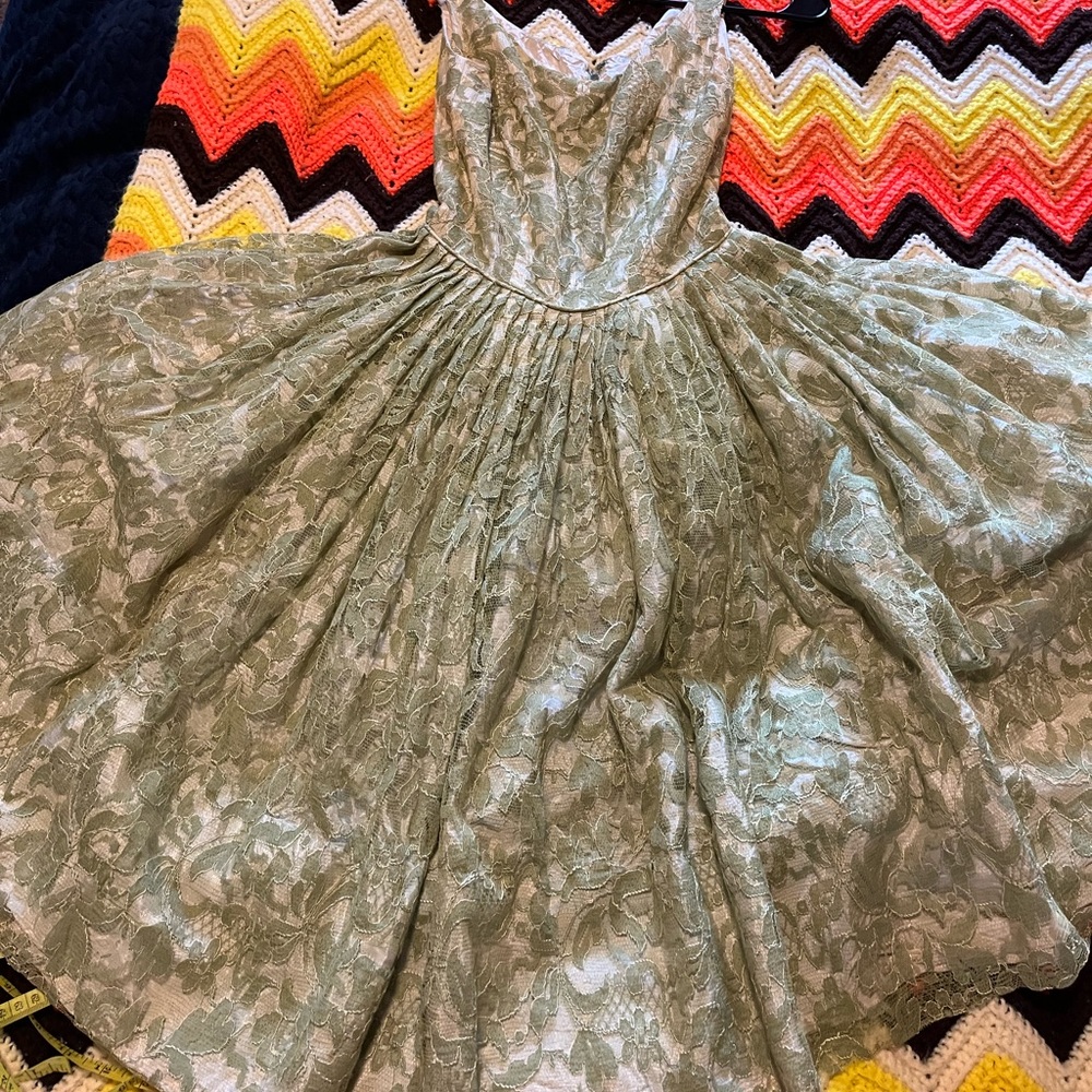 1950’s green lace party dress